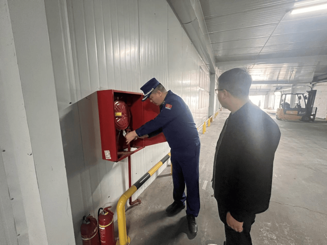 黃州深化“廠中廠”“園中園”消防安全檢查，筑牢企業(yè)安全防線